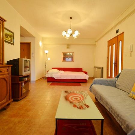 Miro Apartments Канфанар Екстер'єр фото
